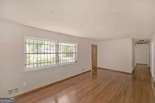 2135 Kilarney Rd, Decatur, GA 30032 - Photo 6