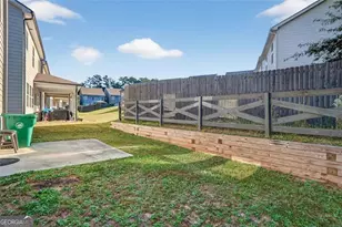 1553 Spring Hollow Way, Stone Mountain, GA 30083 - Photo 24