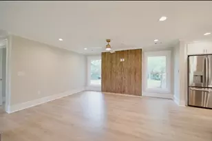 1090 Kenway Dr, Watkinsville, GA 30677 - Photo 6