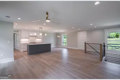 1090 Kenway Drive, Watkinsville, GA 30677 - Photo 8