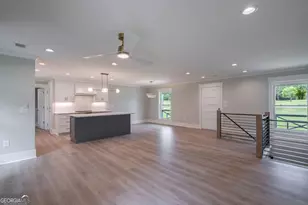 1090 Kenway Dr, Watkinsville, GA 30677 - Photo 8