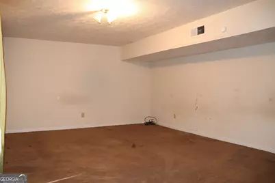 8579 Glenwoods Drive, Riverdale, GA 30274 - Photo 8