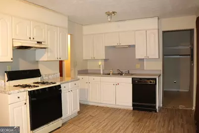 8579 Glenwoods Drive, Riverdale, GA 30274 - Photo 2