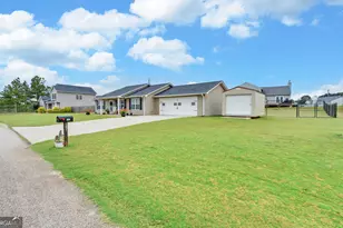 181 Charity Dr, Lavonia, GA 30553 - Photo 36