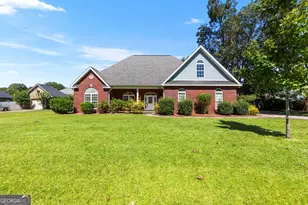 2006 Melrose Pl, Kathleen, GA 31047 - Photo 2