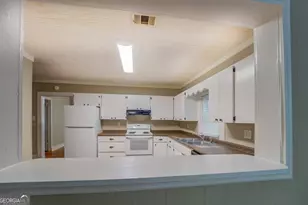 135 Ramsey St, Milledgeville, GA 31061 - Photo 14