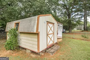 221 Gilchrist Dr, Warner Robins, GA 31093 - Photo 32