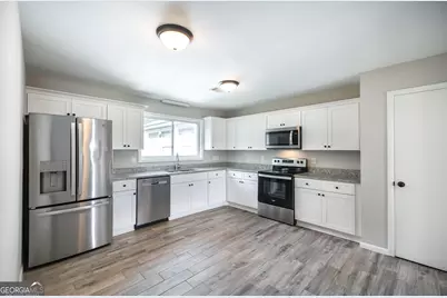 221 Gilchrist Drive, Warner Robins, GA 31093 - Photo 10