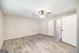 221 Gilchrist Dr, Warner Robins, GA 31093 - Photo 22