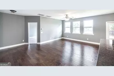 114 Sutton Drive, Perry, GA 31069 - Photo 6