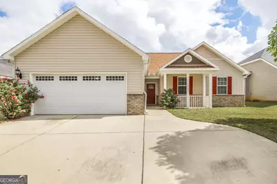 114 Sutton Drive, Perry, GA 31069 - Photo 2