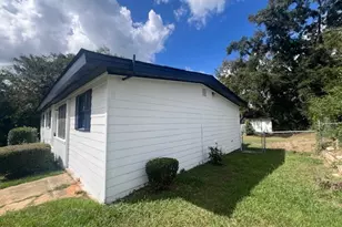 100 Oak Ave, Milledgeville, GA 31061 - Photo 2