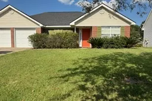 120 Mossydale Ln, Albany, GA 31721 - Photo 2