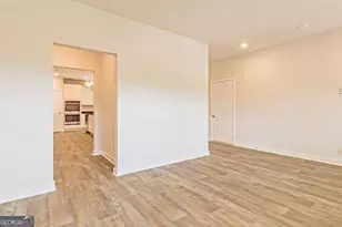 336 Jarrett St, Fairburn, GA 30213 - Photo 8