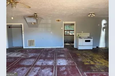 1427 Woodland Road, Thomaston, GA 30286 - Photo 2