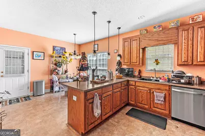 3608 Joycliff Road, Macon, GA 31211 - Photo 10