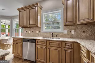 719 Gittings Ave, Peachtree City, GA 30269 - Photo 12