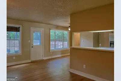 236 Hunting Court, Jonesboro, GA 30236 - Photo 10