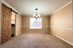 7235 Coral Lake Dr, Flowery Branch, GA 30542 - Photo 8