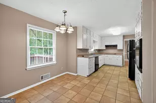 4255 Autumn Woods Ct, Stone Mountain, GA 30083 - Photo 18