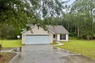 933 Azalea St, Blackshear, GA 31516 - Photo 2