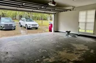 933 Azalea St, Blackshear, GA 31516 - Photo 26