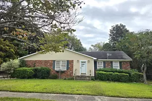 716 Screven St, Louisville, GA 30434 - Photo 1