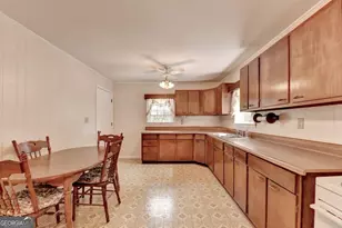 37 Spring St, Gainesville, GA 30501 - Photo 26