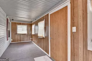 37 Spring St, Gainesville, GA 30501 - Photo 6