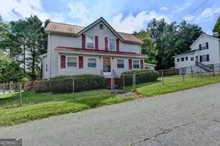 37 Spring St, Gainesville, GA 30501 - Photo 2