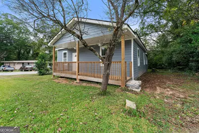 554 8th Street N, Griffin, GA 30223 - Photo 2