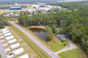 537 City Circle, Baxley, GA 31513 - Photo 10