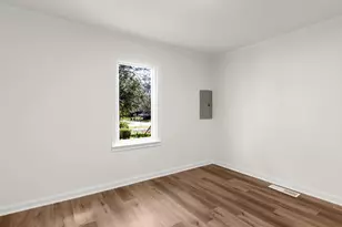 911 Clayton Ave, Griffin, GA 30223 - Photo 10