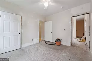 818 W 37th St, Savannah, GA 31415 - Photo 26