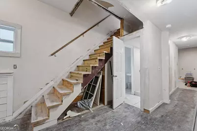 818 W 37th Street, Savannah, GA 31415 - Photo 6