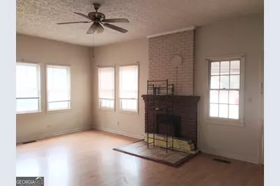 196 Commerce Street, Hawkinsville, GA 31036 - Photo 2