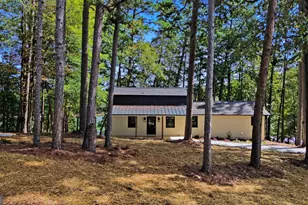245 Currahee Pl, Toccoa, GA 30577 - Photo 2