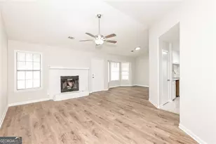 819 Arbor Hill Dr, Stone Mountain, GA 30088 - Photo 4