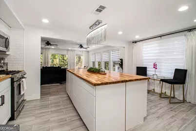 169 Wynnmeade Parkway, Peachtree City, GA 30269 - Photo 6