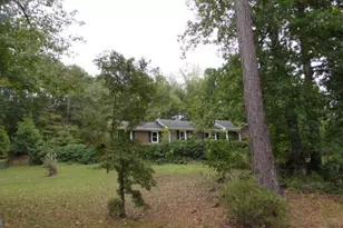 40 River Point Dr, Lagrange, GA 30240 - Photo 2