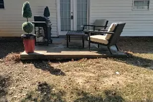 110 Bradley Cir, Barnesville, GA 30204 - Photo 12