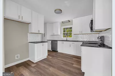 221 Frederick Drive, Athens, GA 30607 - Photo 12