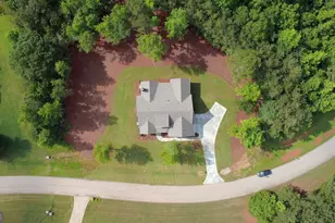 1031 Graham Dr, Madison, GA 30650 - Photo 4