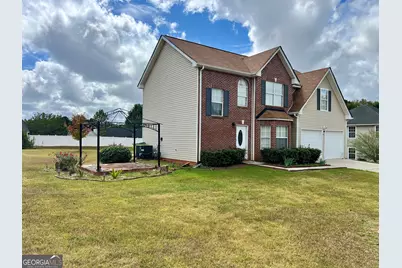 509 Vaughan Valley View, Hampton, GA 30228 - Photo 2