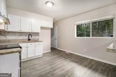 7053 Eunice Drive, Riverdale, GA 30274 - Photo 8