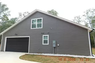 725 McCollum Rd, Barnesville, GA 30204 - Photo 4