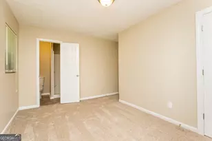 8191 Dunellen Ln, Jonesboro, GA 30238 - Photo 8