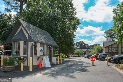 6851 Roswell Road #J21, Atlanta, GA 30328 - Photo 2