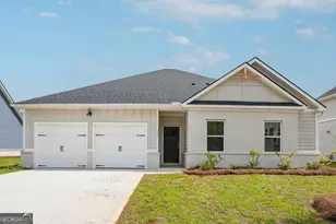 204 Orwell Dr, Social Circle, GA 30025 - Photo 2