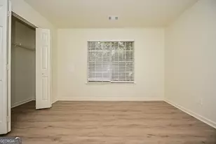 9551 Ashley Oaks Dr, Jonesboro, GA 30236 - Photo 12
